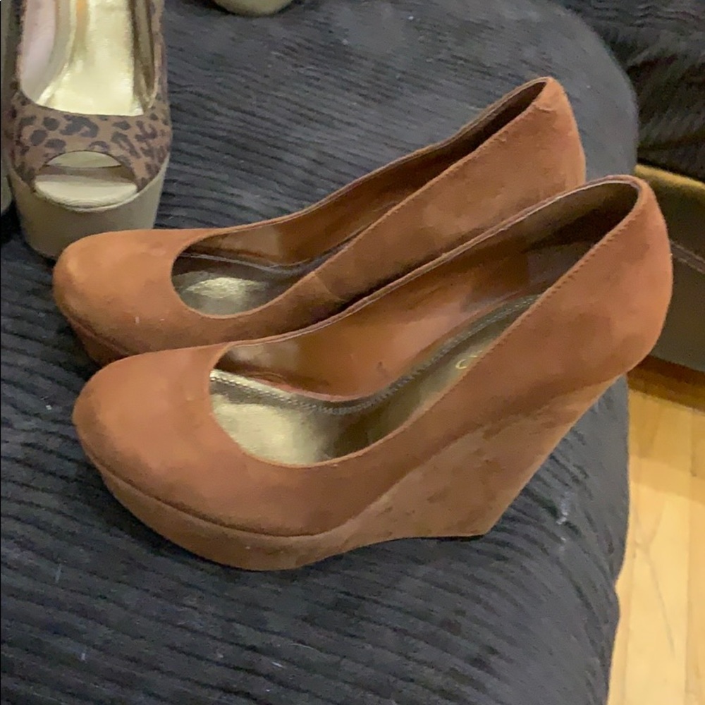 Wedges size 7